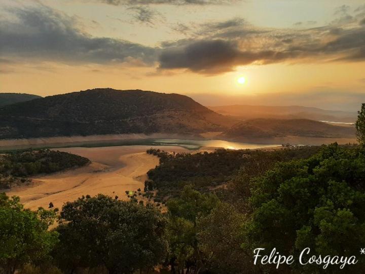 Casa Rural Albahaca Herrera del Duque Esterno foto